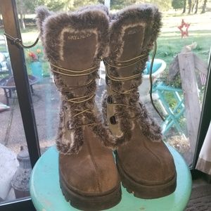 Sketcher snow boots